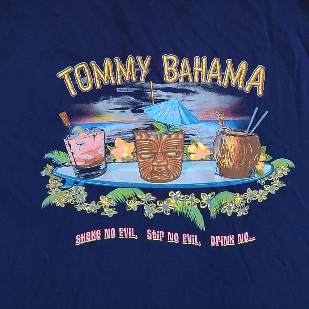 Tommy Bahama "No Evil" Graphic Tee👕 - NWOT - Picture 4 of 13